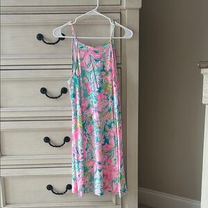 Beautiful light weight Lilly Pulitzer summer dress